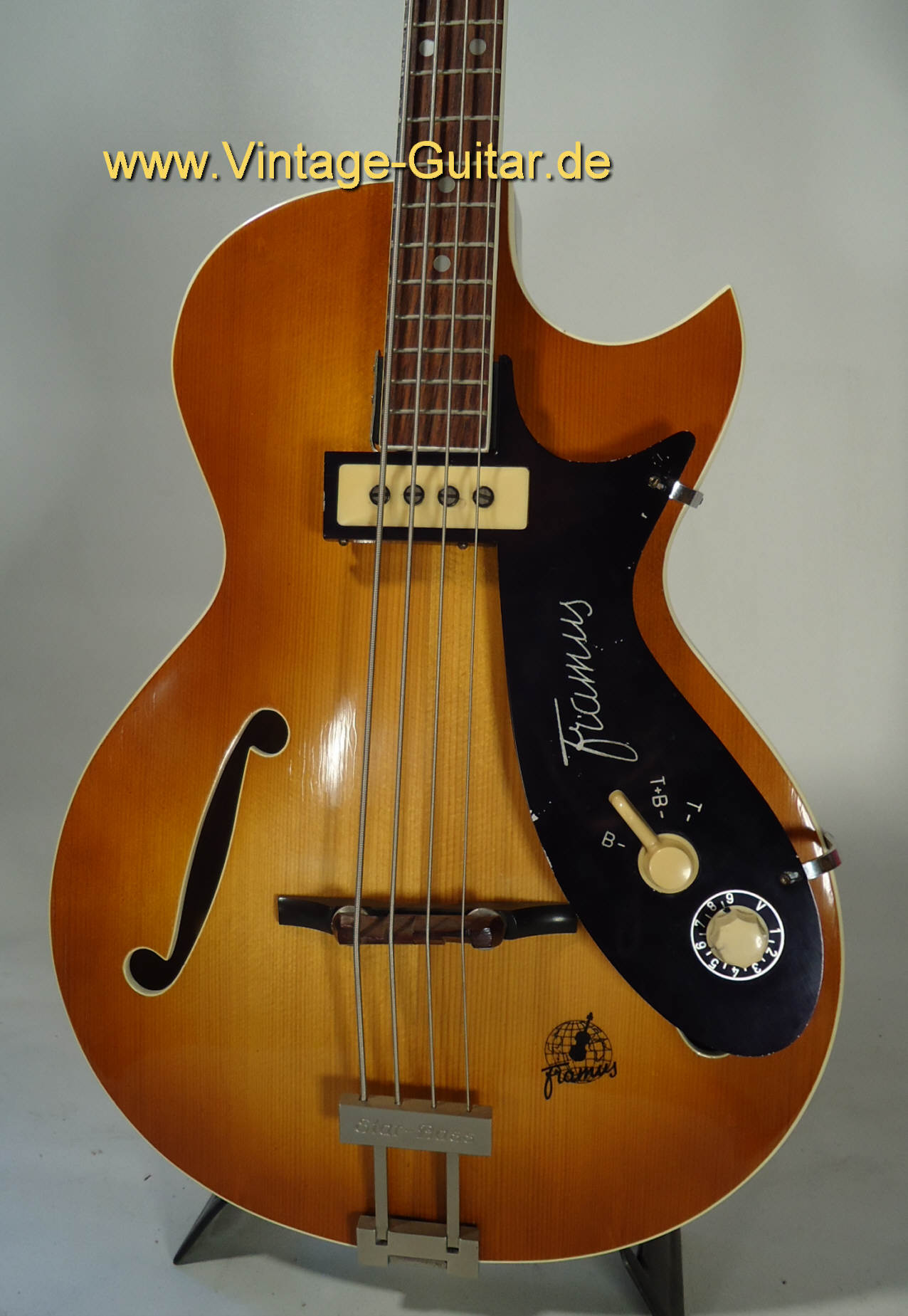 Framus Star Bass b.jpg